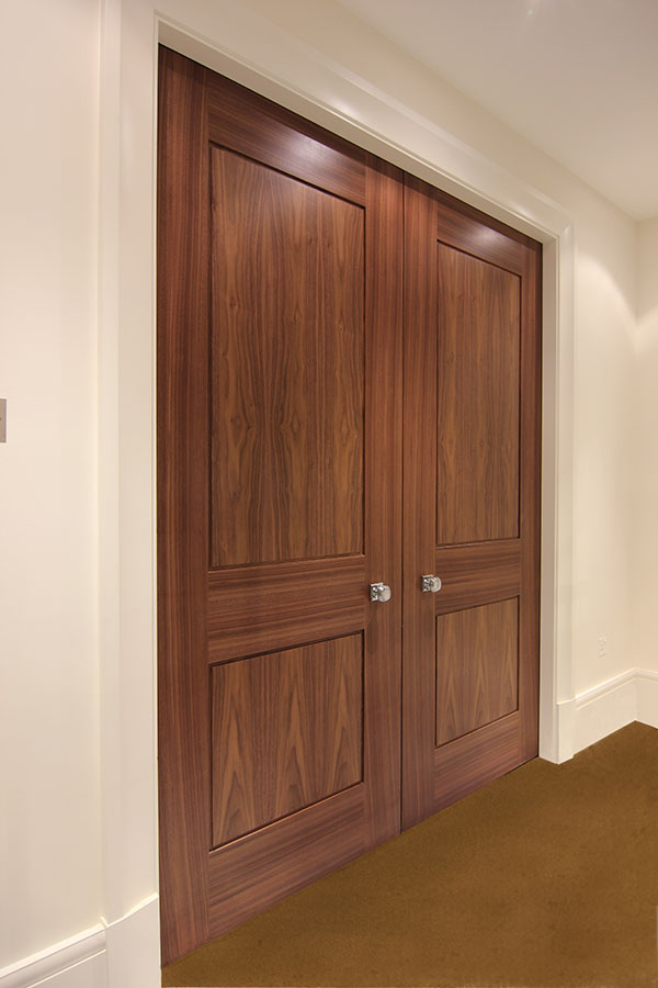 Shadbolt_panelled_doors_&_doorsets