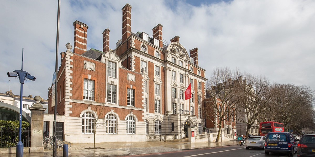 Shadbolt_Royal_Acadmey_of_Music_exterior-1